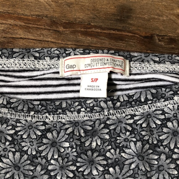 Gap tee - Picture 3 of 4